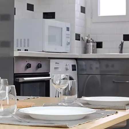 Daumesnil Gare De Lyon Ii : Cosy 1br アパート パリ